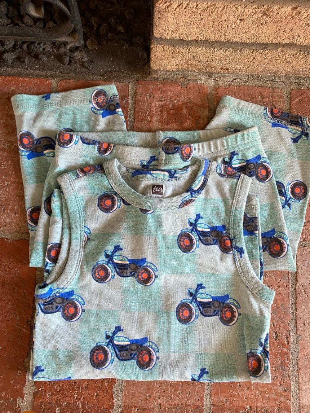 Tea Collection Tank Pajama Set Size 10 NWOT (washed but never worn!)